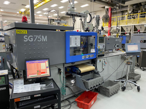 Sumitomo SG75M, 83 US Ton Injection Molding Press