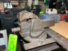 Paramo No. 6 Heavy-Duty 6'' Bench Vise & Metal Table