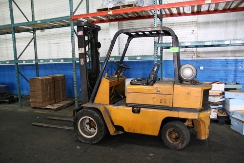 Caterpillar Propane Forklift Truck