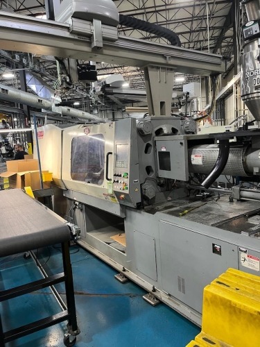 Nissei 239 Ton Injection Molding Machine