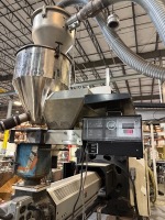 Maguire Color Feeder w/Hopper & Feed Throat Magnet