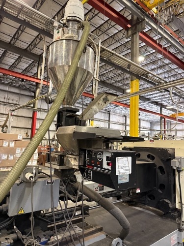Maguire Color Feeder w/Hopper & Feed Throat Magnet