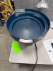 California Vibratory Feeders Vibratory Bowl Feeder w/Linear Track