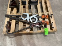 Lot of (5) Clamps incl. Lucker Lifting Tong