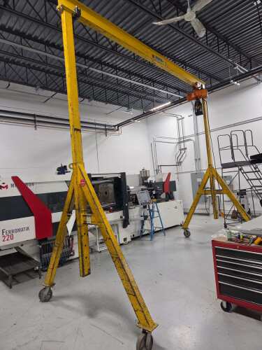 Spanco 1 Ton Portable A-Frame Gantry Crane w/Electric Chain Hoist